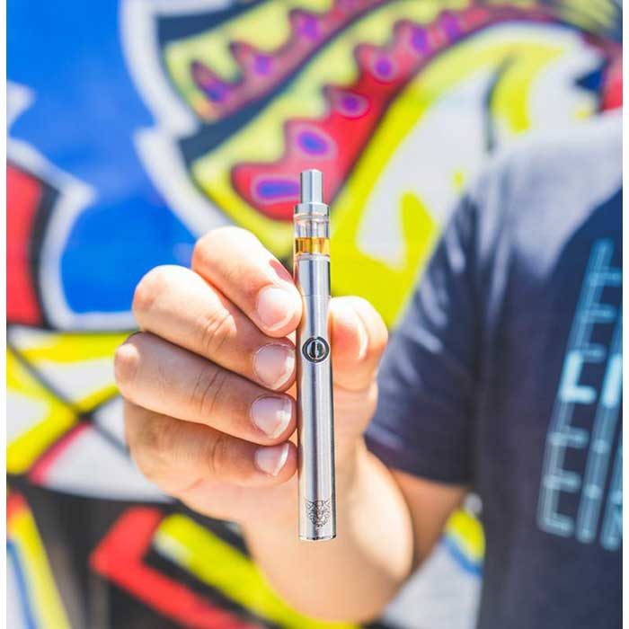 Linx Hermes 3 vape lifestyle photo Linx Hermes 3 vape lifestyle photo