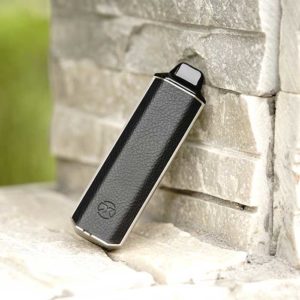 Xvape-Aria-Gothic-Black-Lifestyle