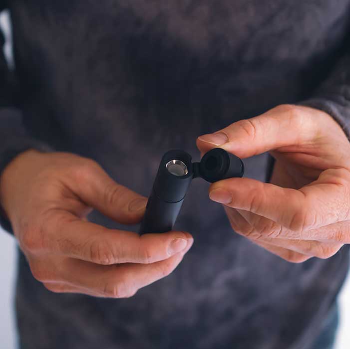 Puffco Pivot Electric Dab Pen Detail