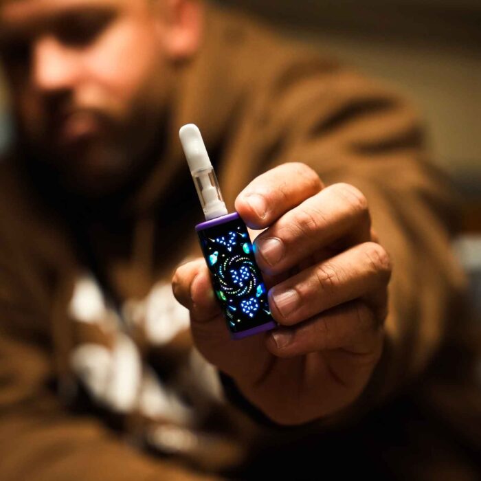 Kodo-Star-VPM-Cart-Pen-Lifestyle